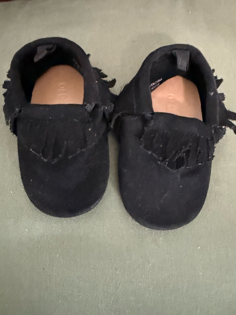 2 pairs toddlers Black & cream   Fringe Slip-On Moccasin Shoes